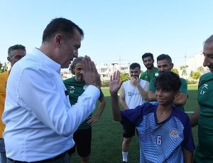 Başkan Abdullah Özyiğit, şampiyon Sporcularla Buluştu