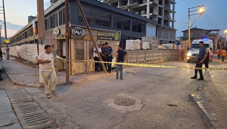 Mersin’de Tabancayla öldürülen Kadının Cenazesi Defnedildi