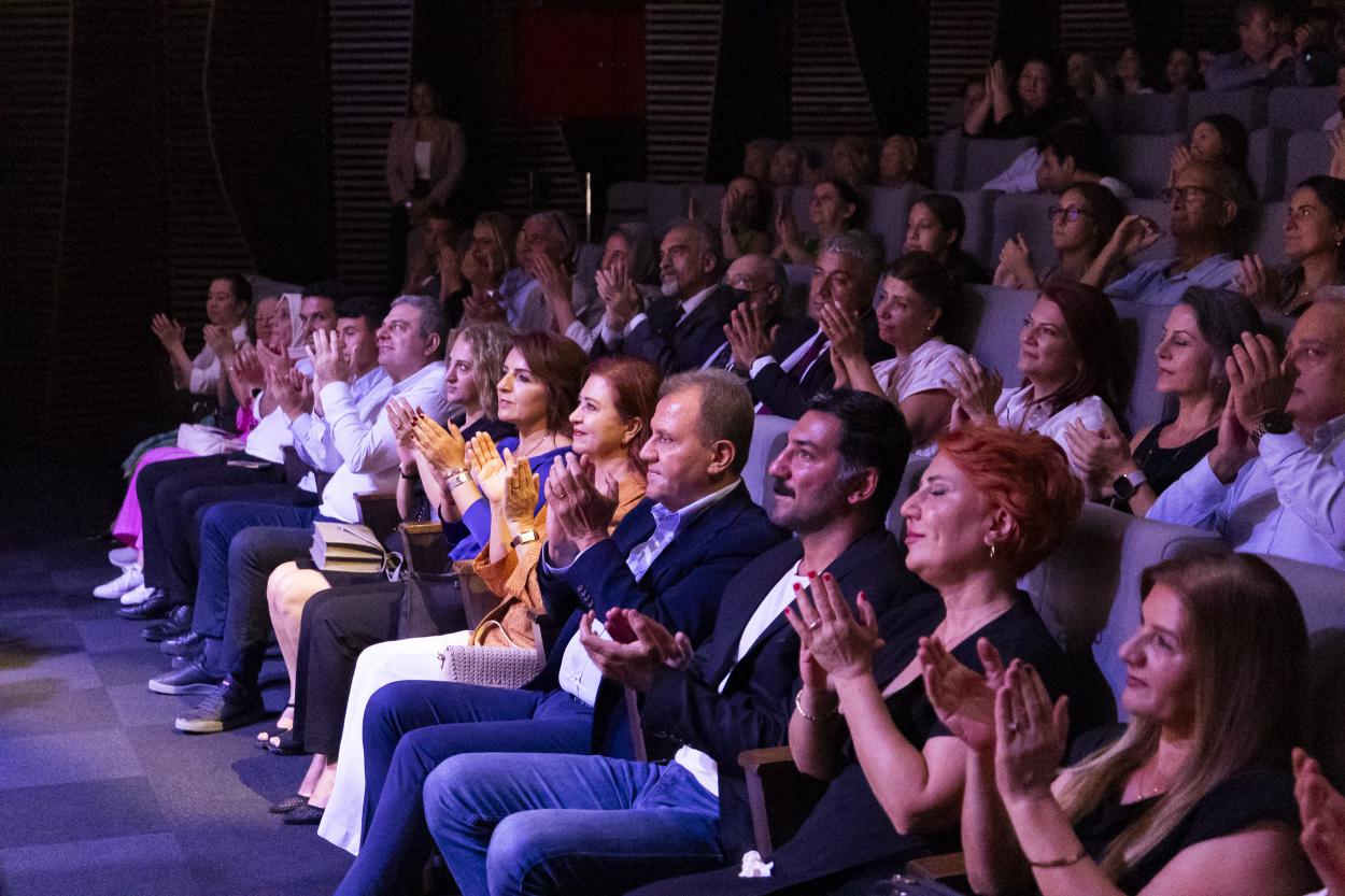 Mersin Büyükşehir Belediyesi Şehir Tiyatrosu 24. Sanat Sezonunu Açtı